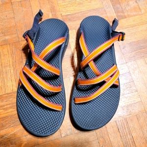 Chaco sandals size 6